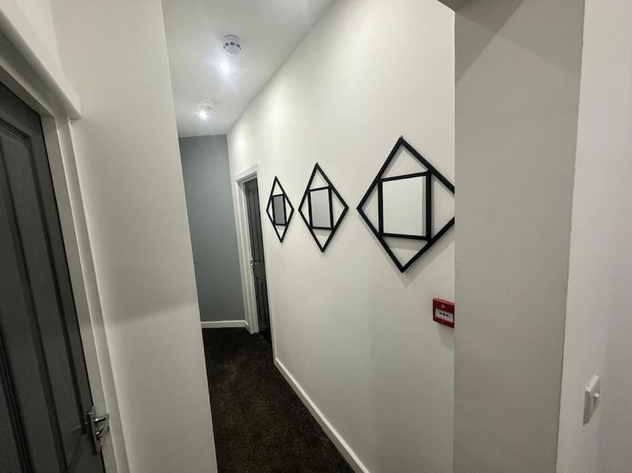 Luxurious 2 Bedroom Flat Beeston Hill ภายนอก รูปภาพ